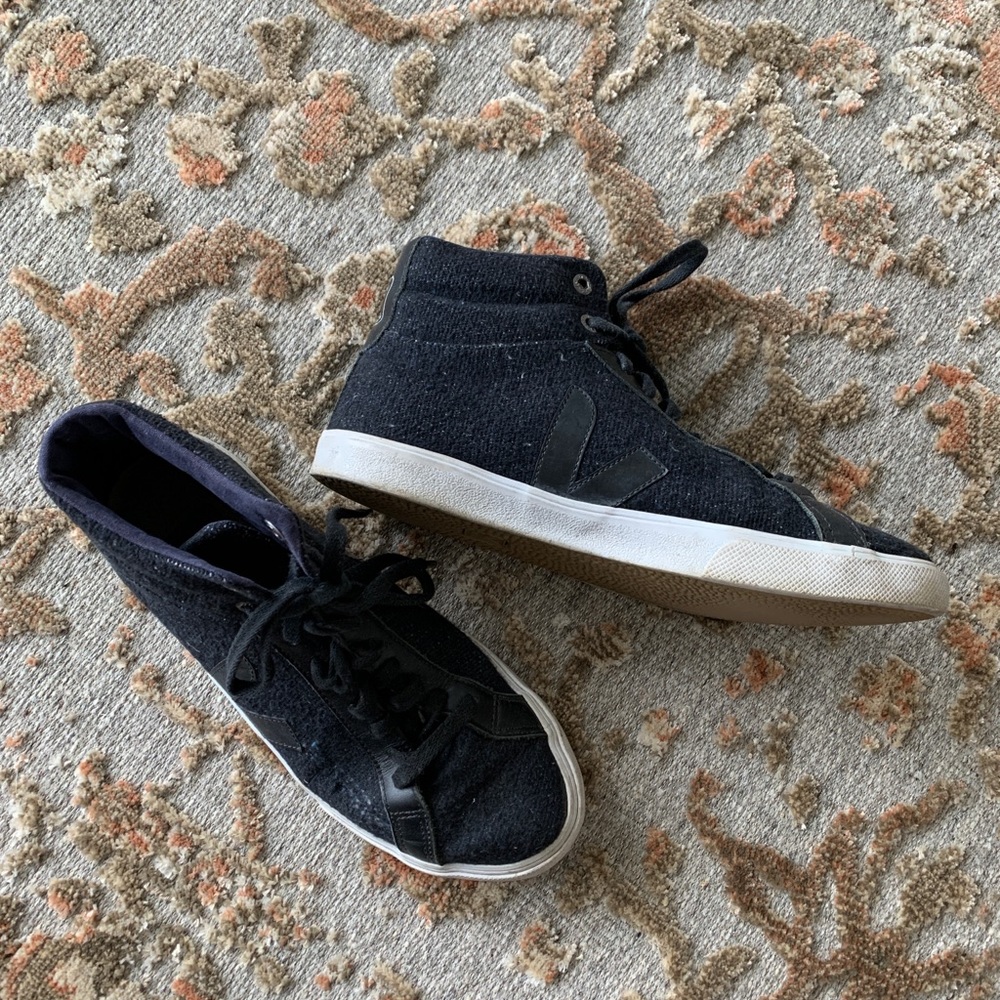 Veja High Top Esplar Sneakers Sz. 40/ us9
